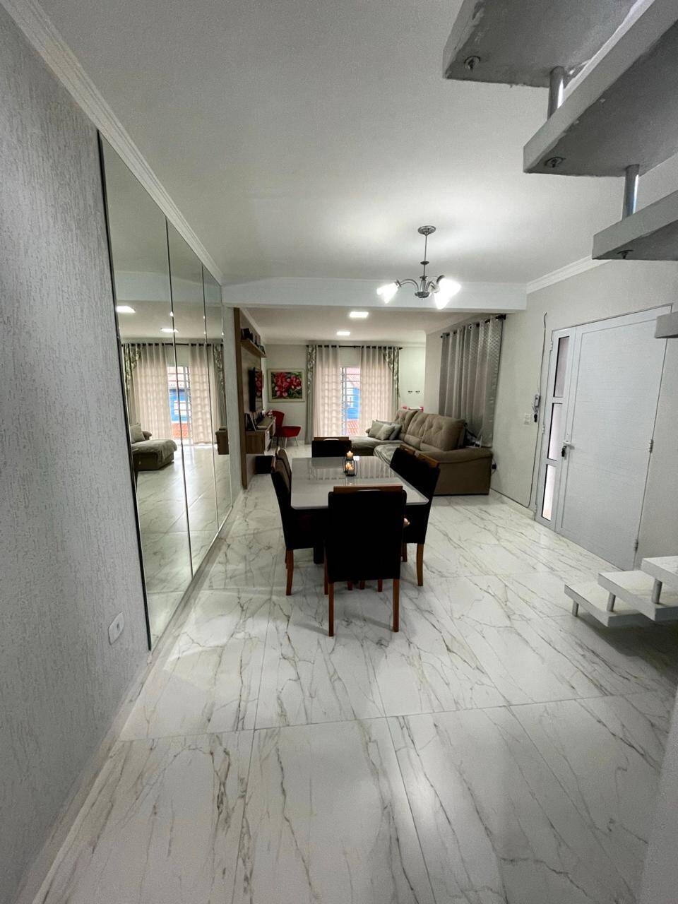 #7 - Casa para Venda em Cajamar - SP