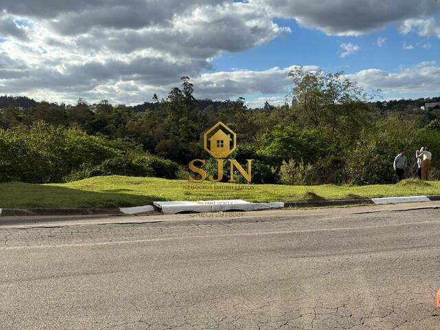Área para Venda em Santana de Parnaíba - 4