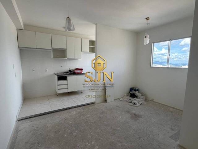 Apartamento para Venda em Santana de Parnaíba - 2