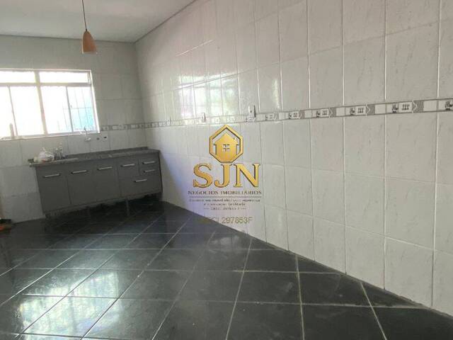 Casa para Locação em Santana de Parnaíba - 2