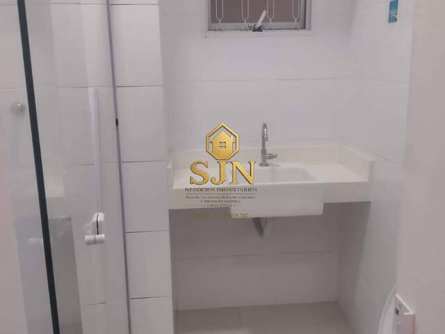 Apartamento para Venda em Santana de Parnaíba - 5