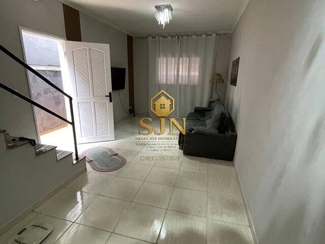 Casa para Venda em Santana de Parnaíba - 4