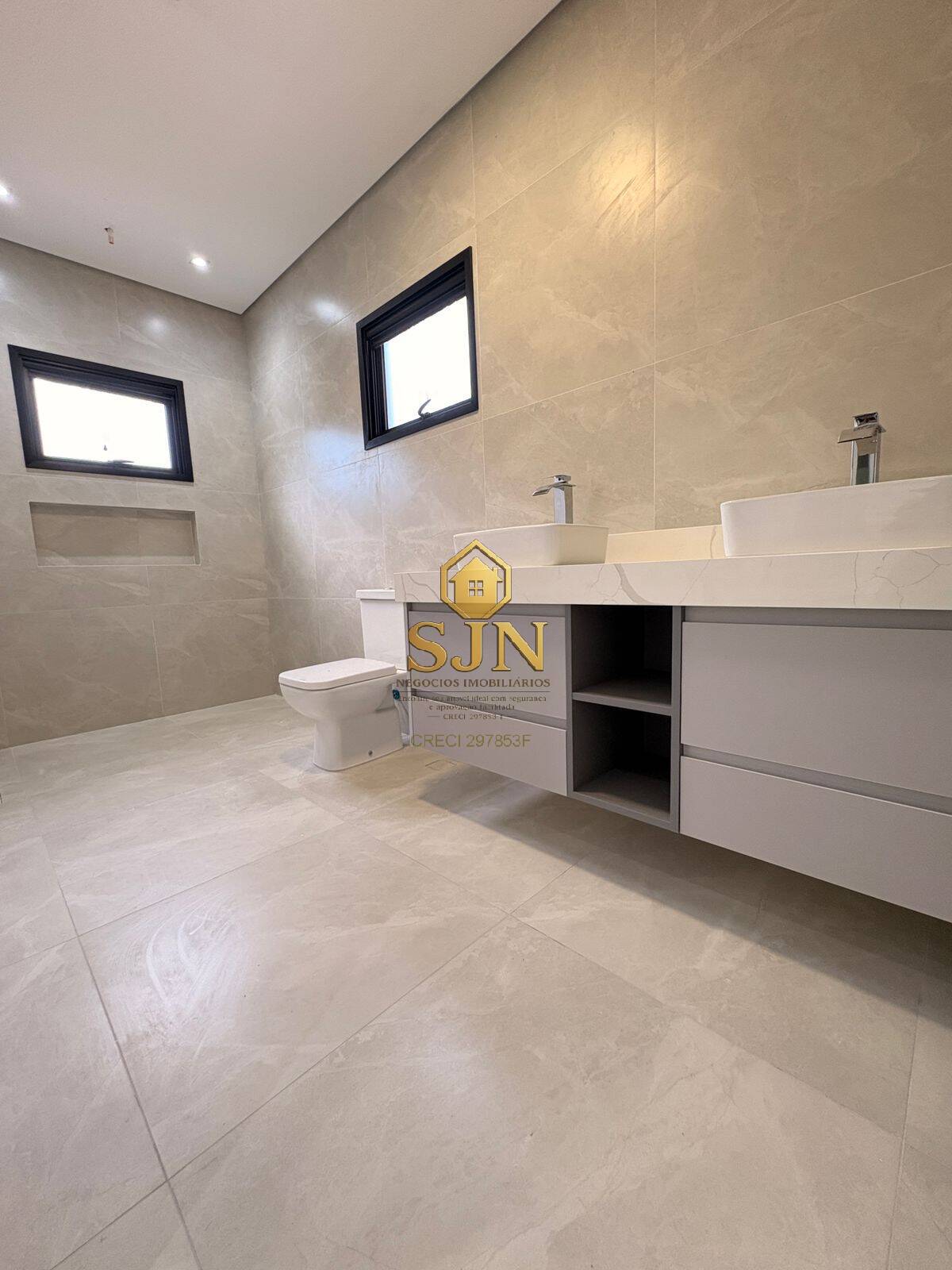 Casa, 3 quartos, 300 m² - Foto 35
